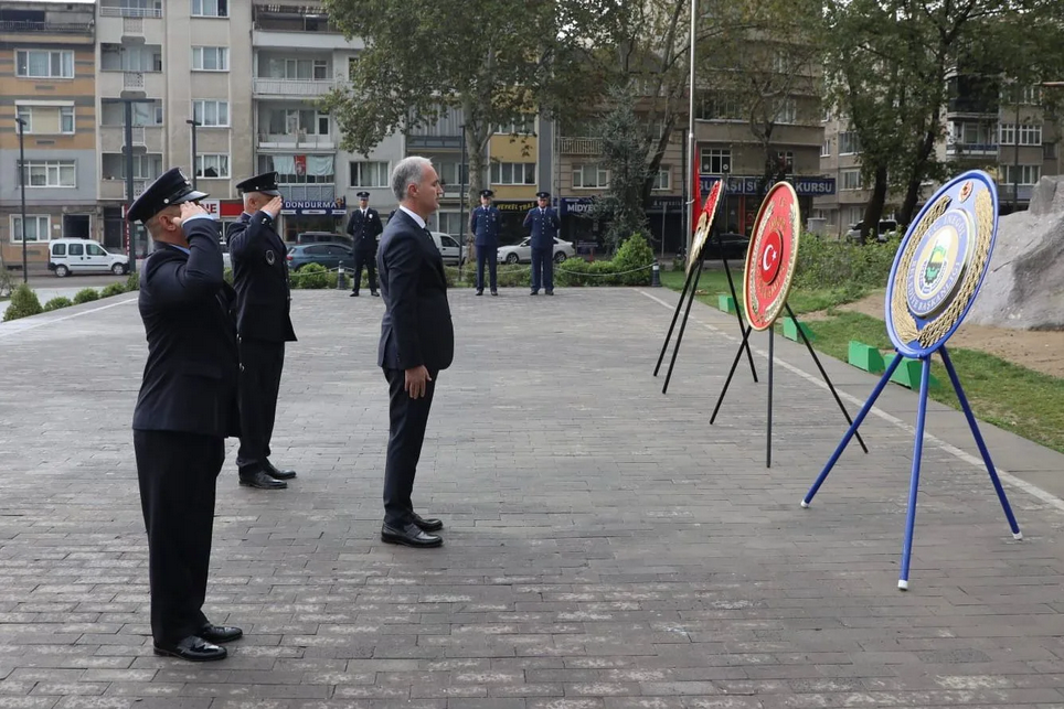 İnegöl’ün 103 yıllık kurtuluş dirilişi anma töreniyle kutlandı