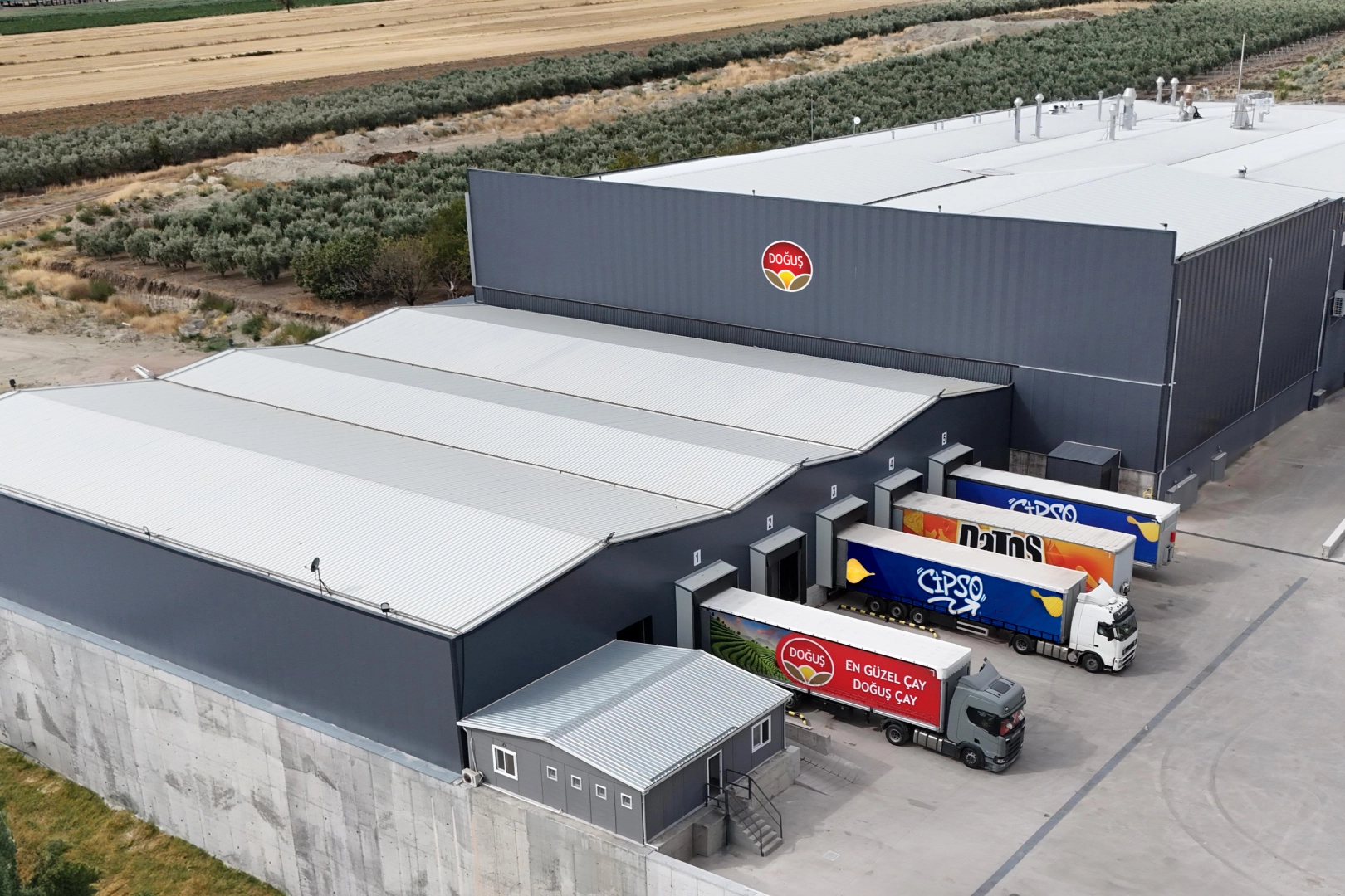 Üçüncü cips fabrikasını Karacabey'e kurdu