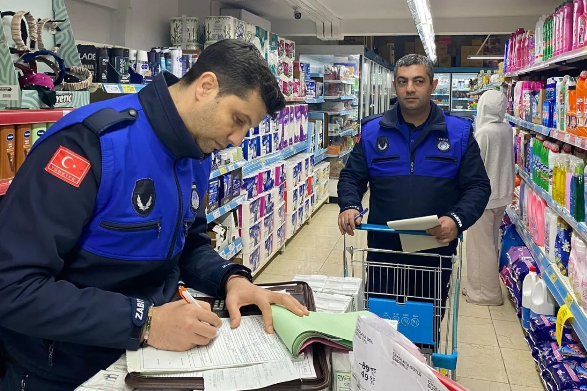 Gemlik Zabıtası marketleri denetledi