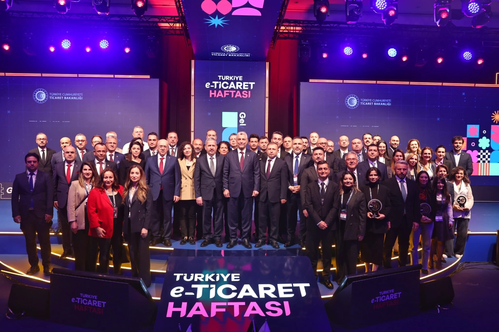 Bakan Bolat’tan e-ticaret müjdesi