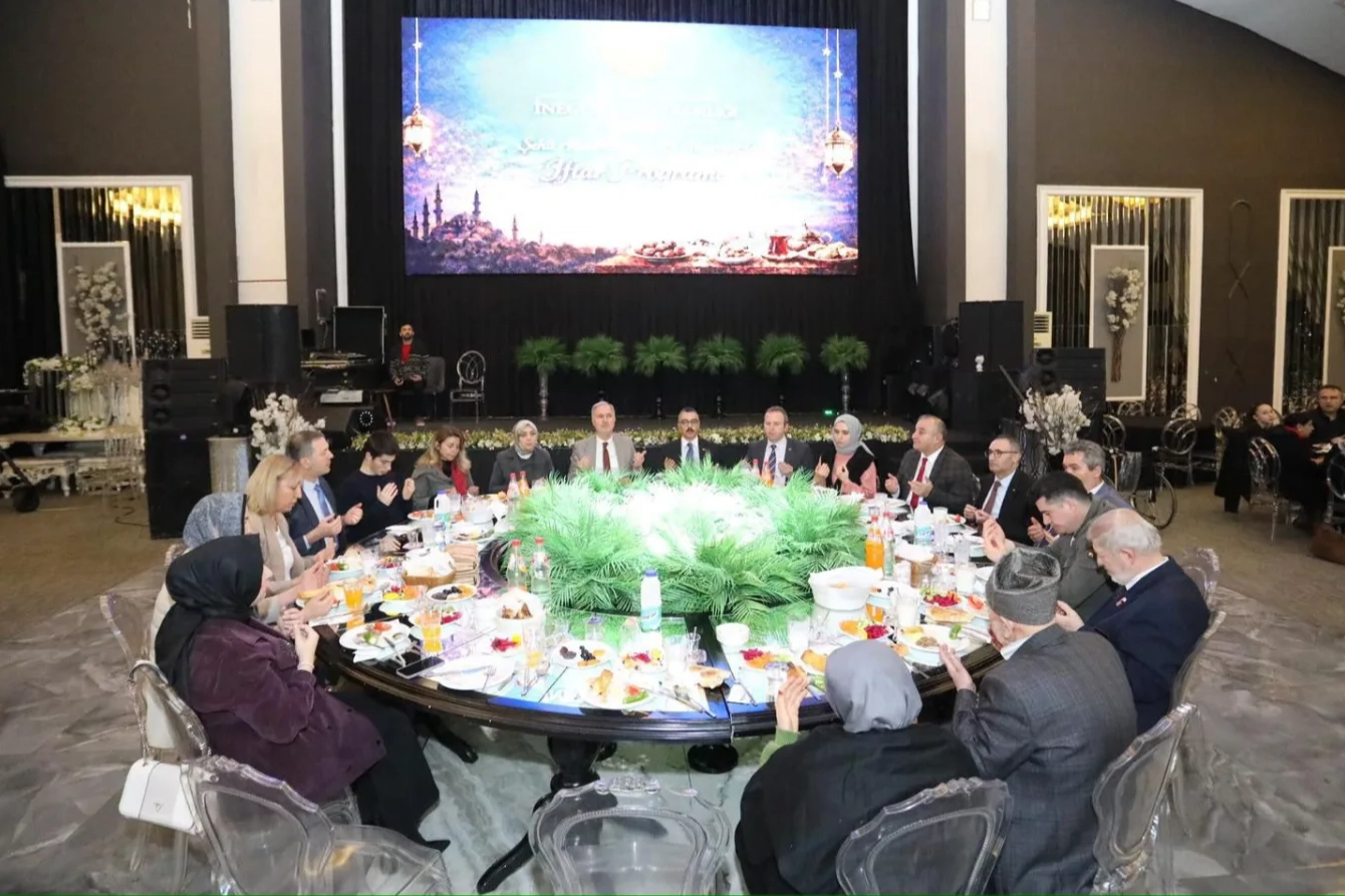 İnegöl'de şehit aileleri ve gazilerle ilk oruç açıldı
