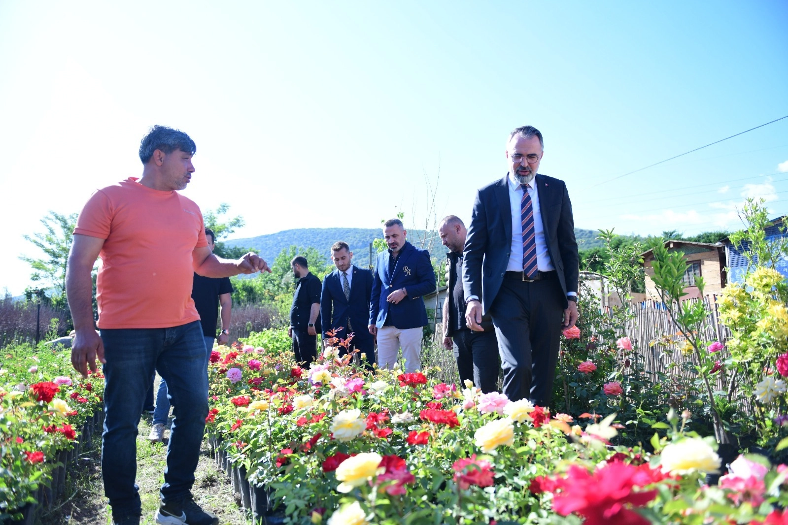 Kestel'de süs bitkileri üreticilerine destek