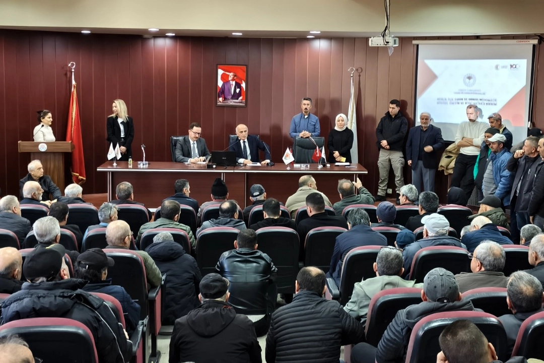 Gemlik’te çiftçilere bitki koruma ürünleri eğitimi