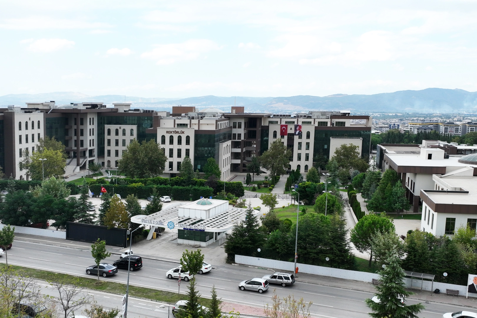 BTÜ'nün matematik çalışması teknolojiye ışık tutuyor