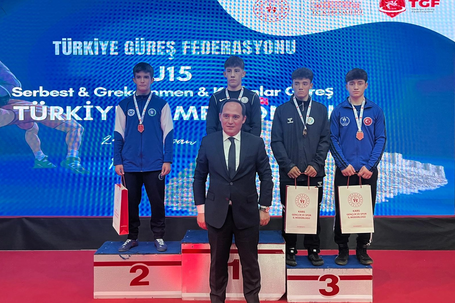 Bursalı sporcular Türkiye Şampiyonası'nda madalya kazandı