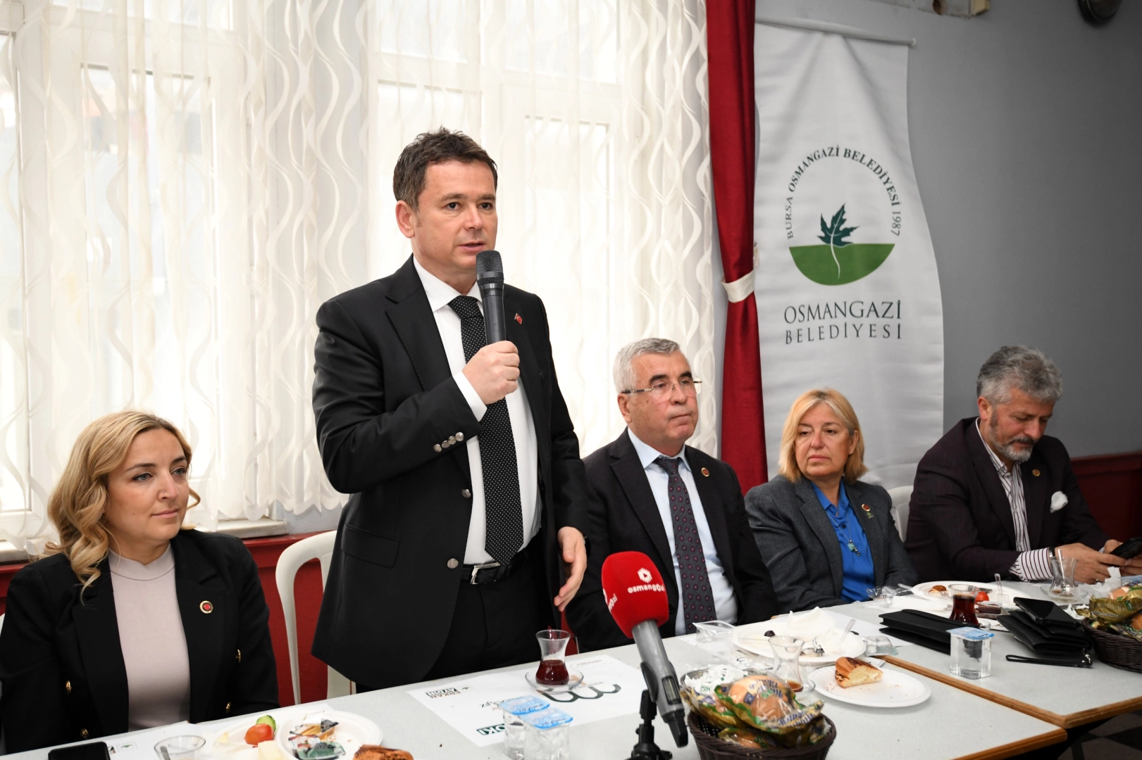 Osmangazi’de Başkan Aydın vatandaşın nabzını tuttu