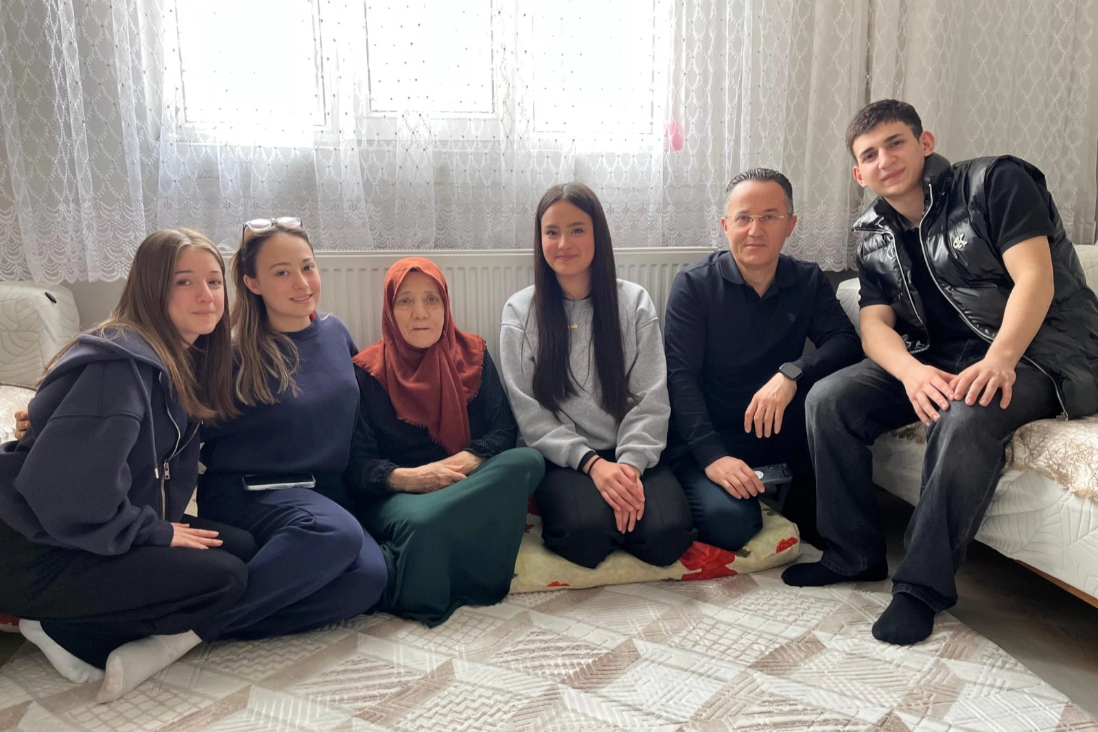 Yıldırımlı marifetli gençler büyüklerle buluşuyor