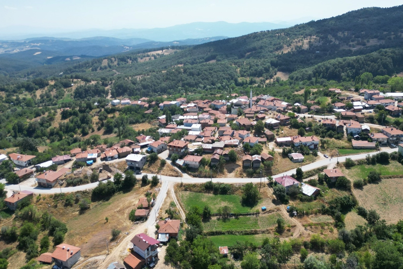 Bursa’dan ulaşım atağı... Keles’te 7 kilometrelik yol çalışması başladı