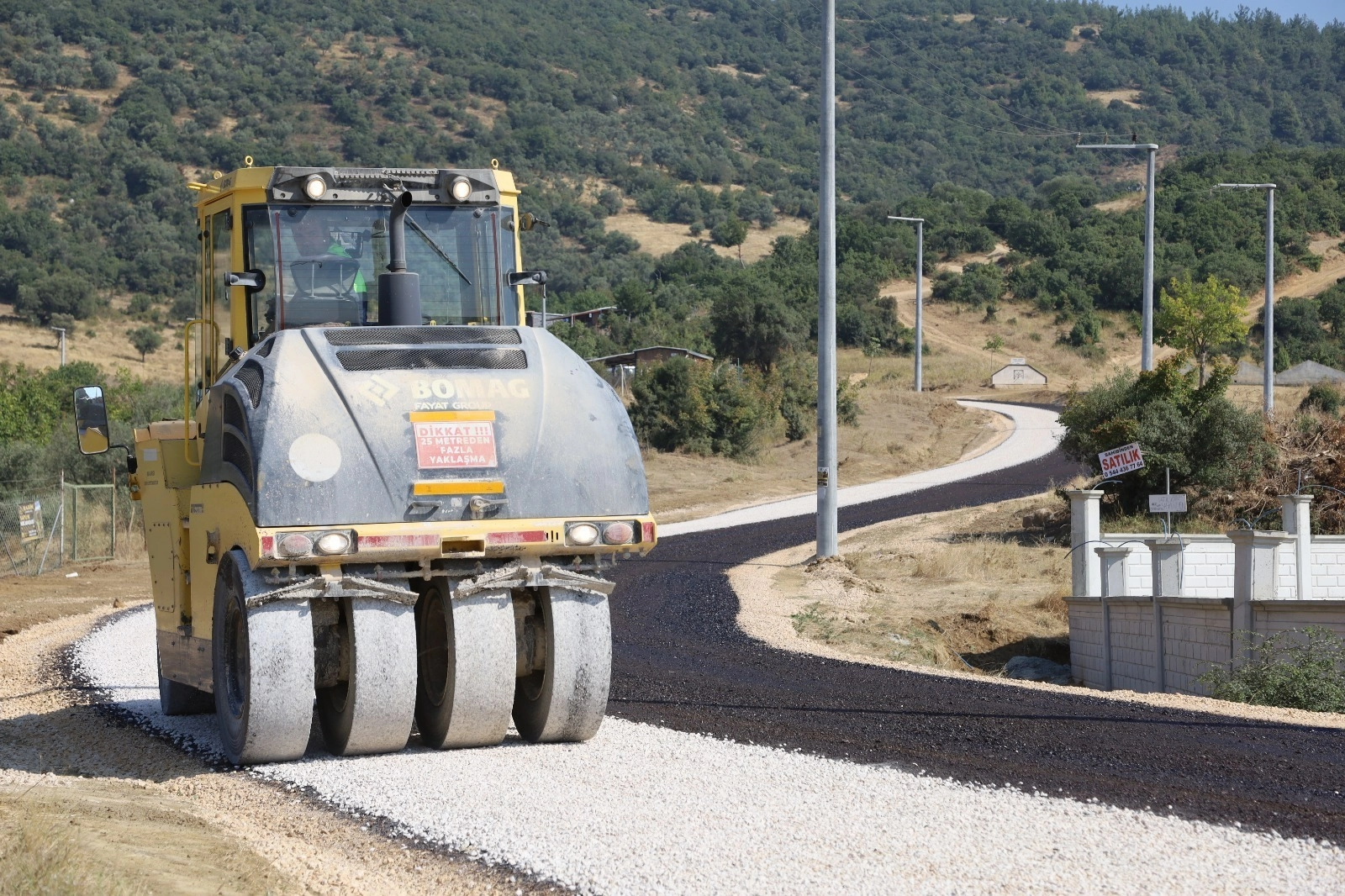 Bursa’da 5 ilçede 22 kilometrelik yol yenileniyor