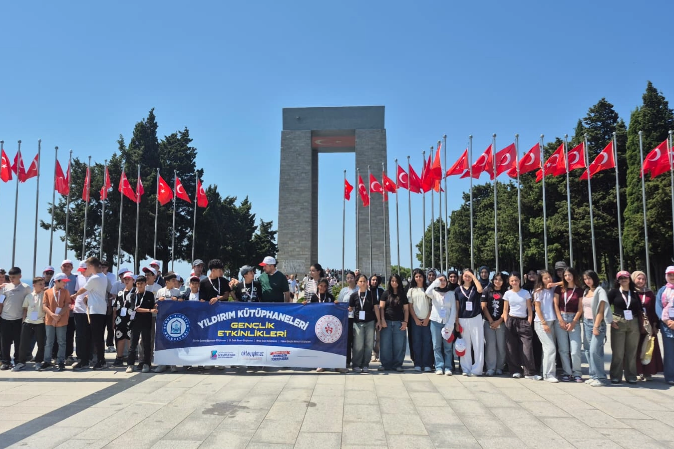 Yıldırım Belediyesi gençleri Çanakkale’nin tarihiyle buluşturdu