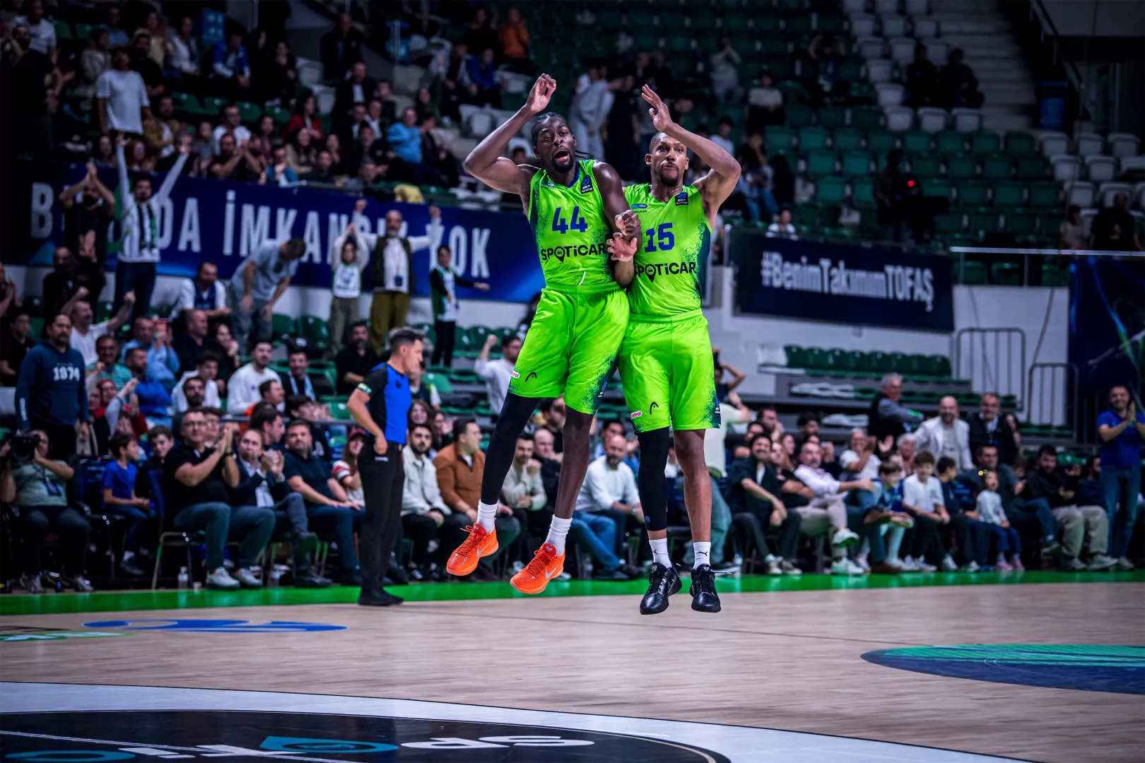 TOFAŞ’tan EuroCup’a Galibiyetle Başlangıç: NINERS Chemnitz’i Mağlup Etti